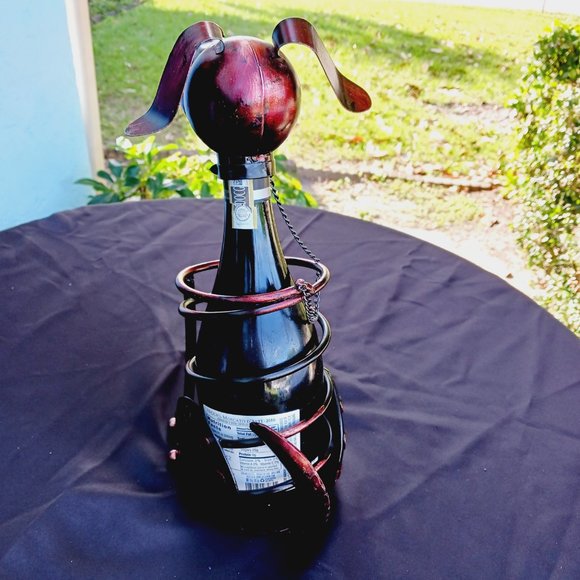 Wine Bottle Holder Dog - Metal Sculpture - Wine Rack Decor - Bloodhound/Beagle - Picture 11 of 11